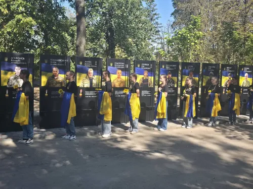 У Слобожанському відкрили Алею Слави на честь загиблих Захисників України на порталі Gromada Group
