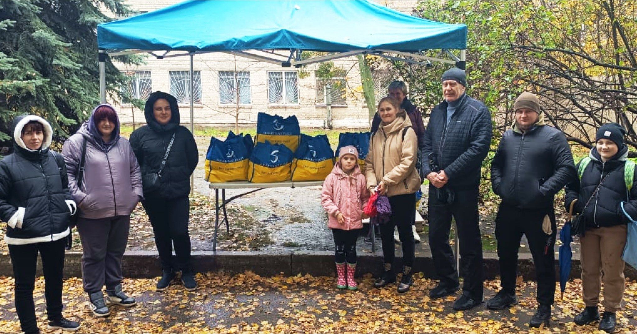 90 сімей Липецької громади отримали продуктові сумки від благодійників на порталі Gromada Group