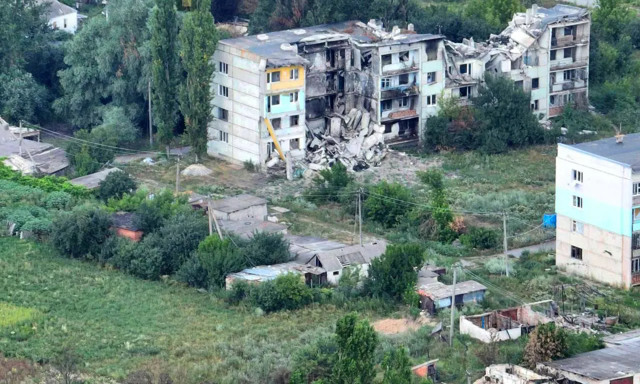 Ілюстративне фото / джерело: "Гострі Картузи" «Залишилась без домівки, чоловік пропав безвісти. Моє життя зруйновано» на порталі Gromada Group