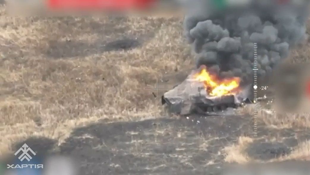 Скриншот з відео бригади На Липецькому відтинку «Хартія» відбила штурм росіян: знищено 3 ворожих БМП та 45 окупантів на порталі Gromada Group