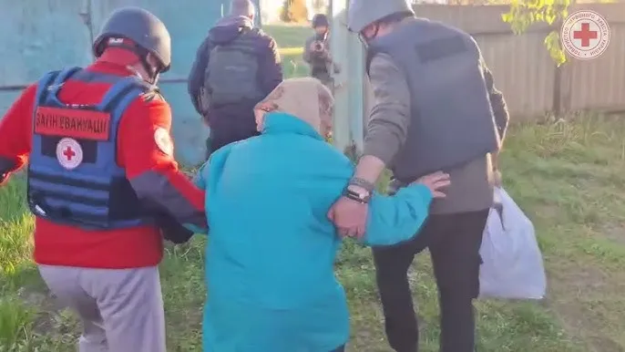 Скриншот з відео Село Веселе. Червень 2024. Евакуація на порталі Gromada Group