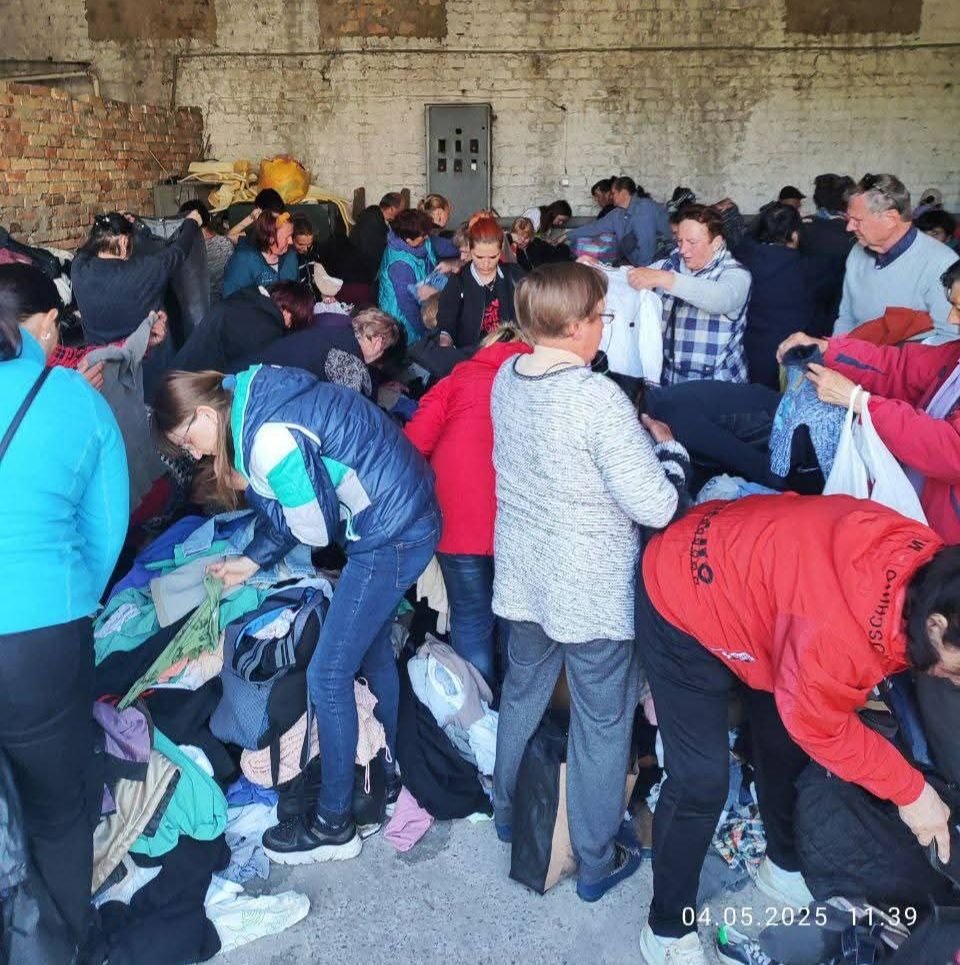 У Новій Водолазі відбудеться волонтерська акція з видачі гуманітарного одягу на порталі Gromada Group