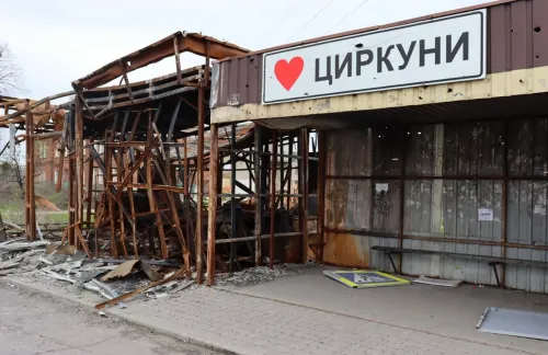 Чоловік у Циркунах постраждав від удару дрона: він перебував поблизу автобусної зупинки на порталі Gromada Group