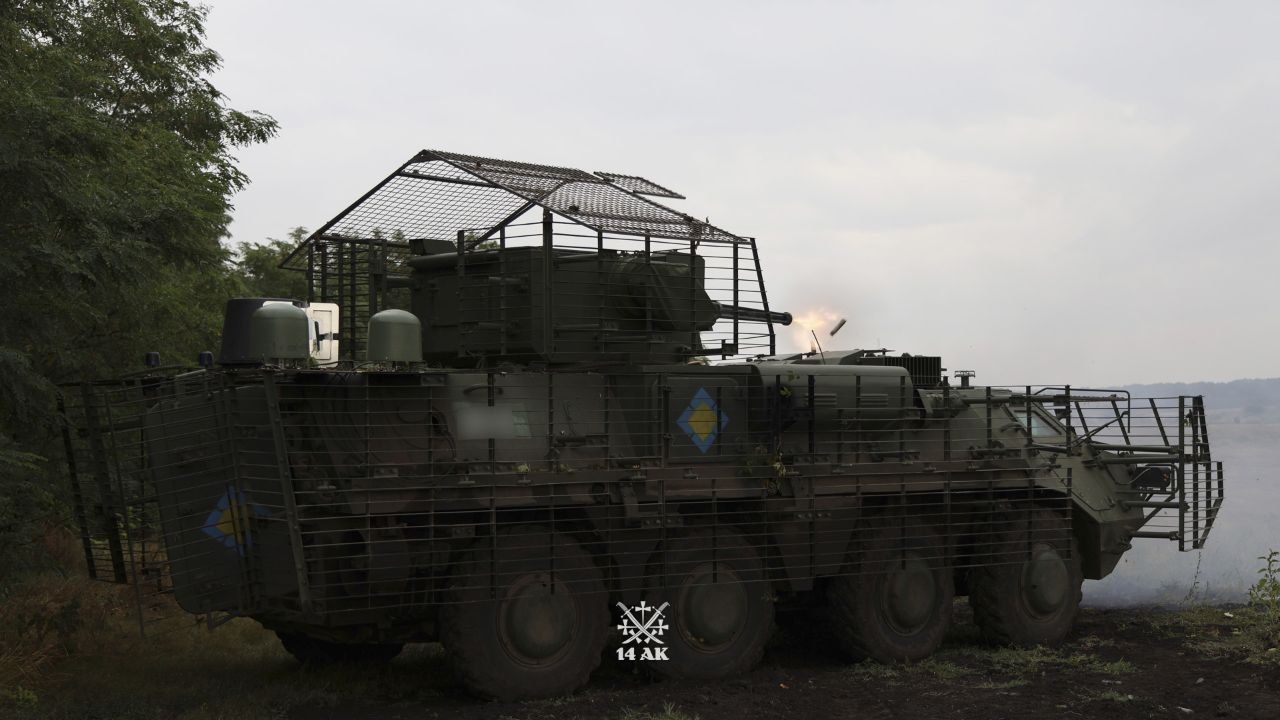 Український «Буцефал» готується до бою: бійці 58-ї бригади перевірили БТР-4Е та пристріляли озброєння - фото 7