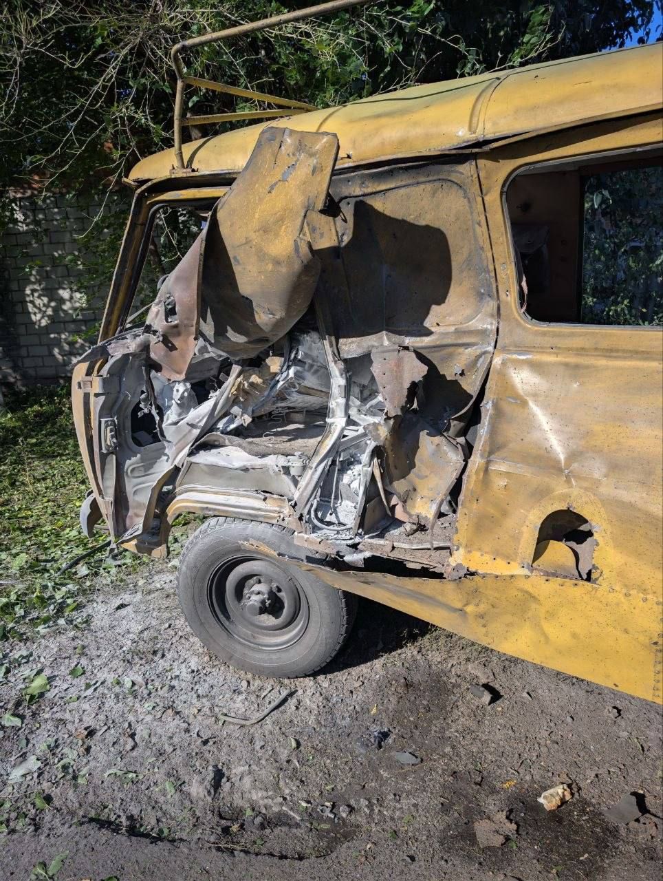 Двоє людей загинули внаслідок атак дронів у Золочівській громаді - фото 1