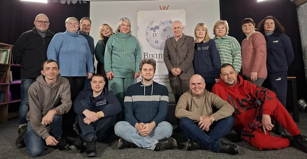 Світлини — з Wikimedia Commons та Наталії Зубар Харківські вікіпедисти відсвяткували 25-річчя Вікіпедії створенням нових статей на порталі Gromada Group