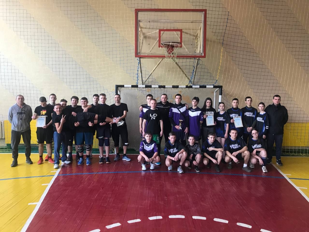 У Сахновщині відбулися змагання з волейболу на порталі Gromada Group