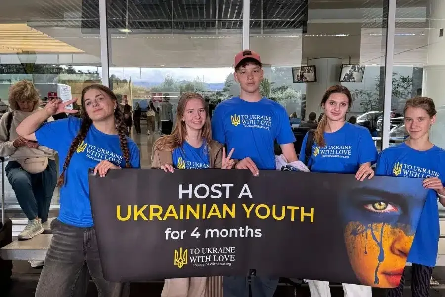 How can teenagers from the Dergachiv community have a vacation in the United States? at the Gromada Group Media