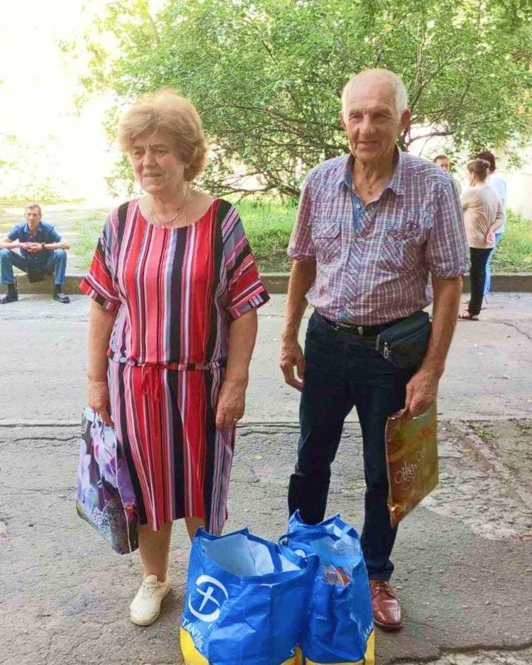 80 продуктових сумок для людей з інвалідністю II групи: у Липецькій громаді триває співпраця з благодійним фондом «Розвиток та Соціальна справедливість України» - фото 5