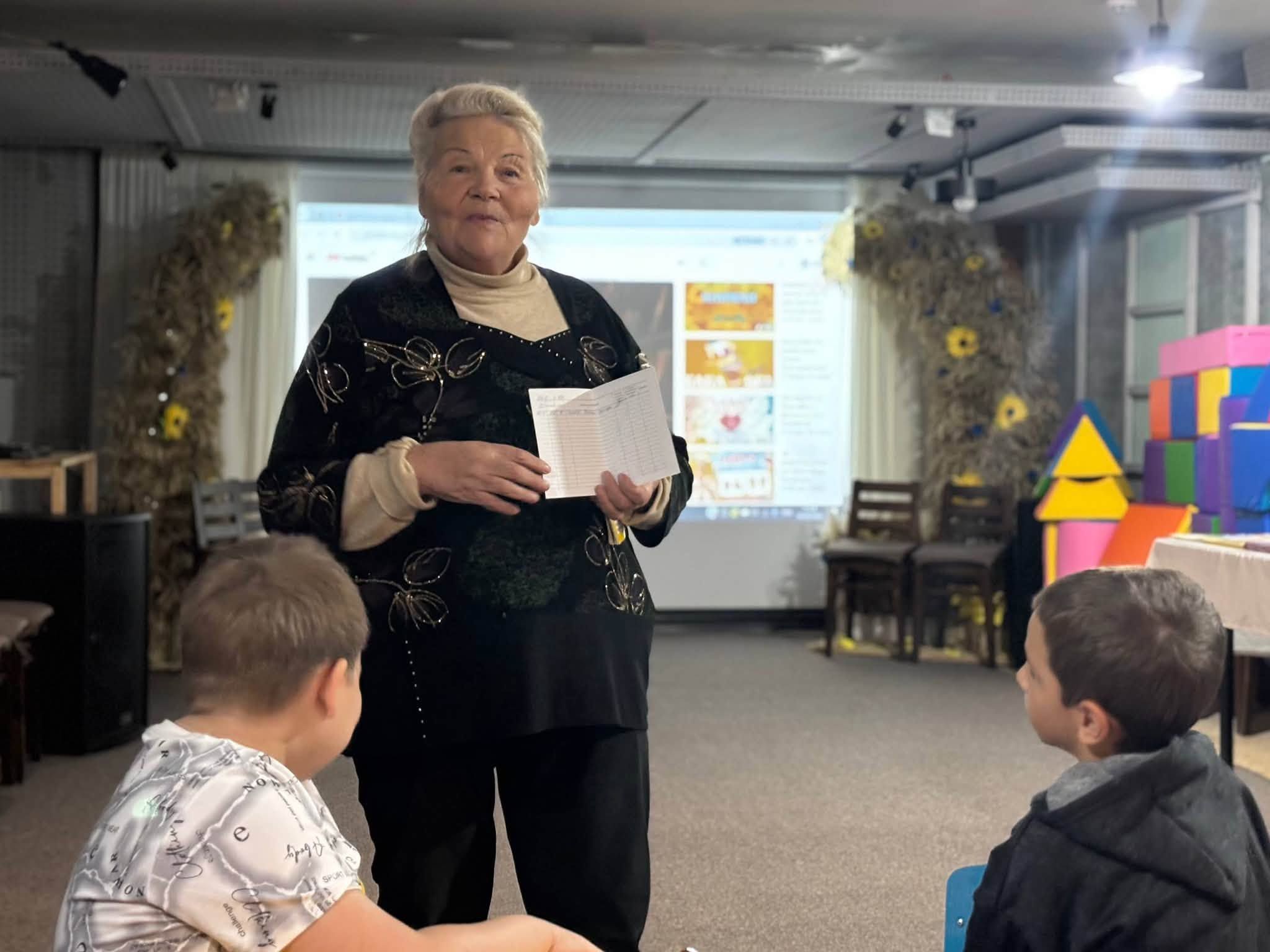 Мандрували книжками: вчителька Лук’янцівського ліцею провела для дітей Липецької громади пізнавальний захід до Всесвітнього дня бібліотек - фото 3