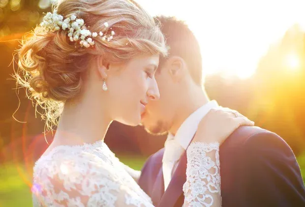 244 couples got married in Kharkiv region in a week at the Gromada Group Media