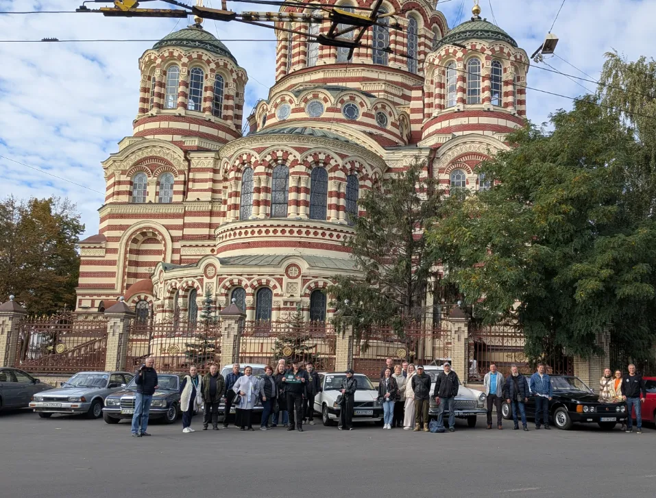 Головна світлина новини на сайті Gromada Group Харковом - маршрутами Варвари Каринської: традиційний авто-ретро-пробіг на честь знаменитої землячки і в пам’ять ретроавтомобілістів на порталі Gromada Group