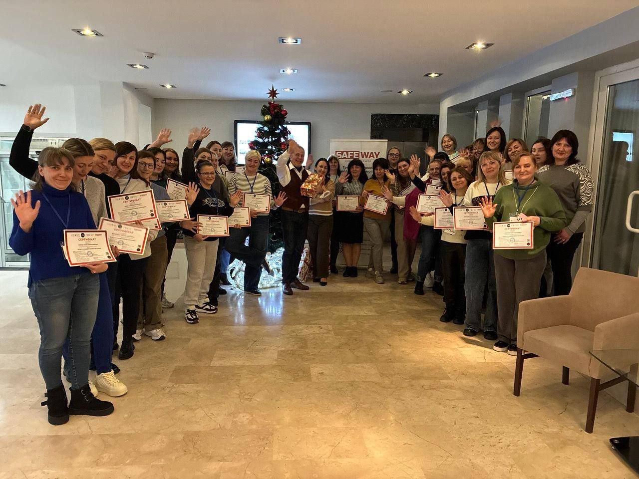 Педагоги Липецької громади взяли участь у тренінгу з психологічної підтримки дітей у кризових умовах на порталі Gromada Group