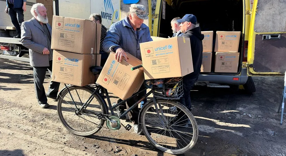 Світлини: Борівська селищна рада «Мирне небо Харкова» допомогло Борівській громаді на порталі Gromada Group