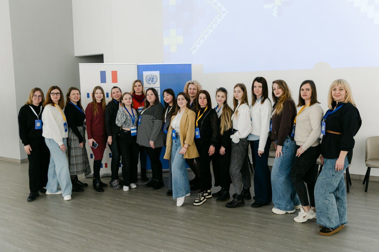 Джерело: Нововодолазька селищна рада На форумі в Ужгороді представниці Нововодолазької громади обговорили вплив жінок на зміни в суспільстві на порталі Gromada Group