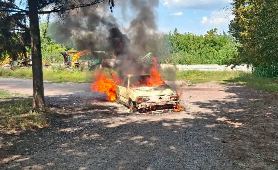 Ворог вдарив КАБами по Огурцівці Шевченківської громади: загинула жінка, поранені двоє осіб - фото 1