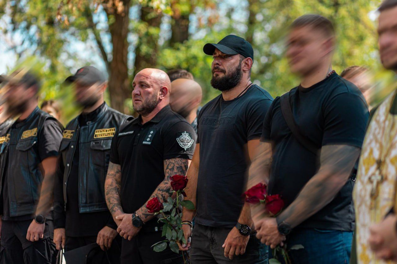 Полеглих бійців підрозділу «Артан», що воював за Липецьку громаду, вшанували меморіалом у Черкасах - фото 8