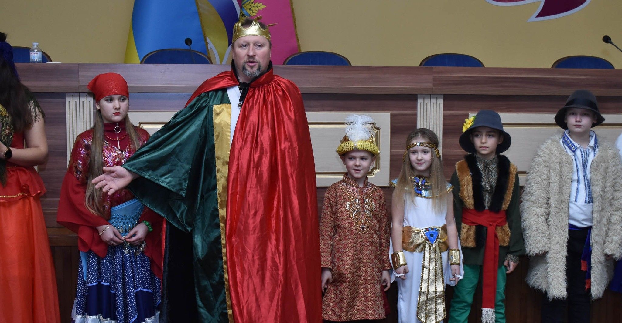 Фото: Краснокутська селищна рада Святий Миколай привітав дітей Захисників-краснокутців (ФОТО) на порталі Gromada Group