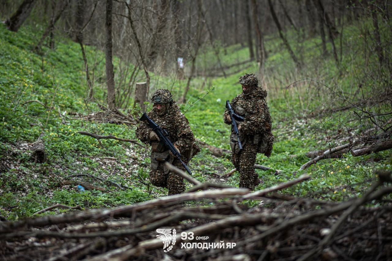 Сьогодні в районі Липців окупанти намагалися покращити своє положення на порталі Gromada Group