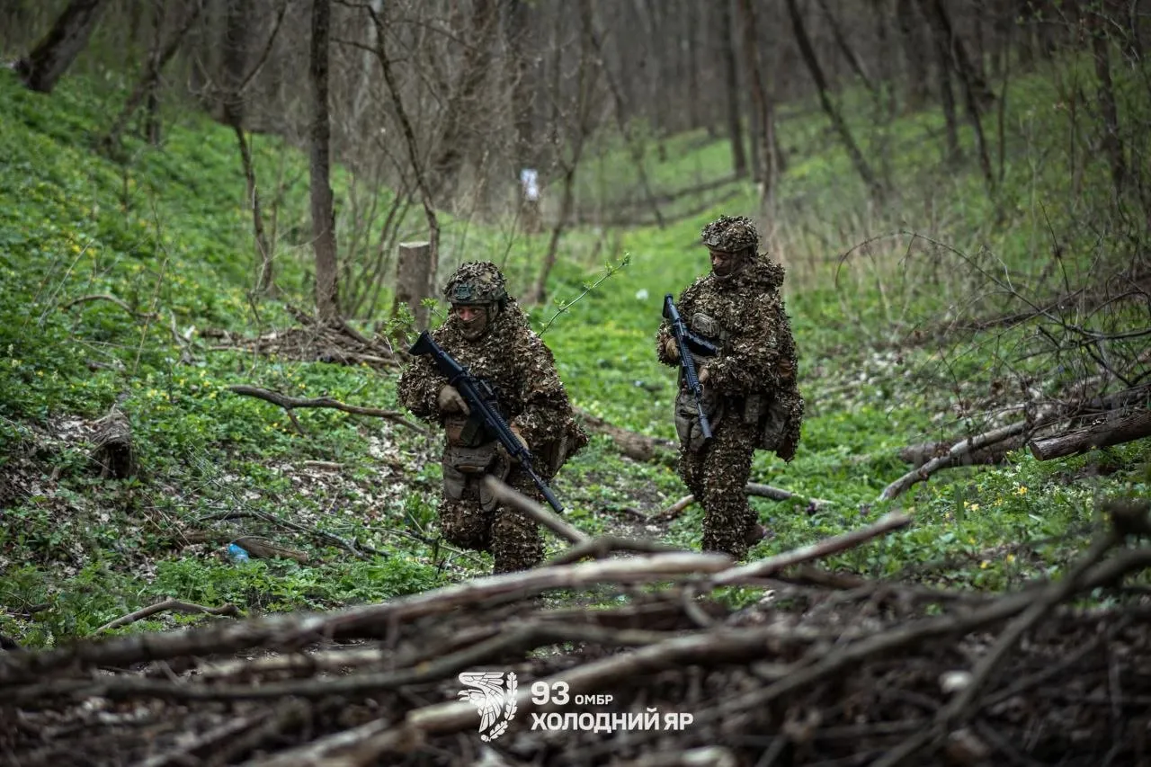 Сьогодні в районі Липців окупанти намагалися покращити своє положення на порталі Gromada Group