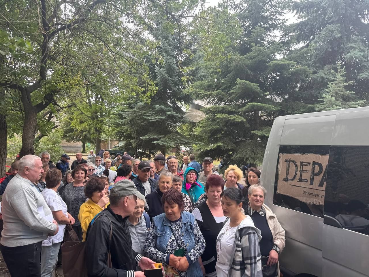 Фото: Липецька адміністрація Мешканцям Липецької громади передали 300 продуктових наборів на порталі Gromada Group