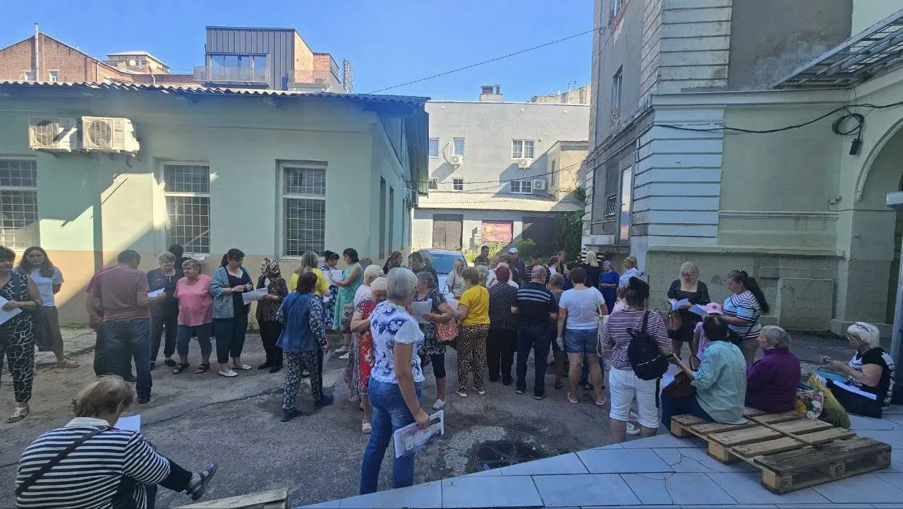 Фото: сторінка Анни Биченко у Facebook Мешканці села Глибоке відвідали Липецьку адміністрацію: які питання цікавлять людей на порталі Gromada Group