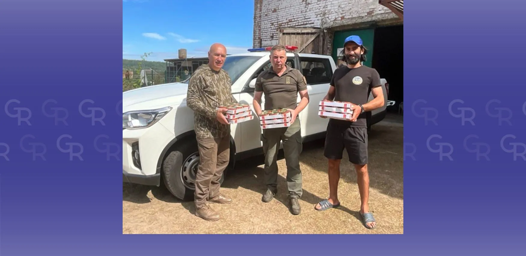 Police officers delivered aid to the Animals 911 shelter in the Zmiiv community. at the Gromada Group Media
