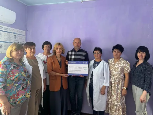 В амбулаторіях Скрипаїв і Шелудьківки оновили меблі та медичне обладнання на порталі Gromada Group