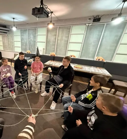 Тренінг зі STEM-моделювання та психоедукації: діти Липецької громади створювали власні моделі та вчилися розуміти емоції на тренінгу з благодійним фондом «СпівДія» на порталі Gromada Group