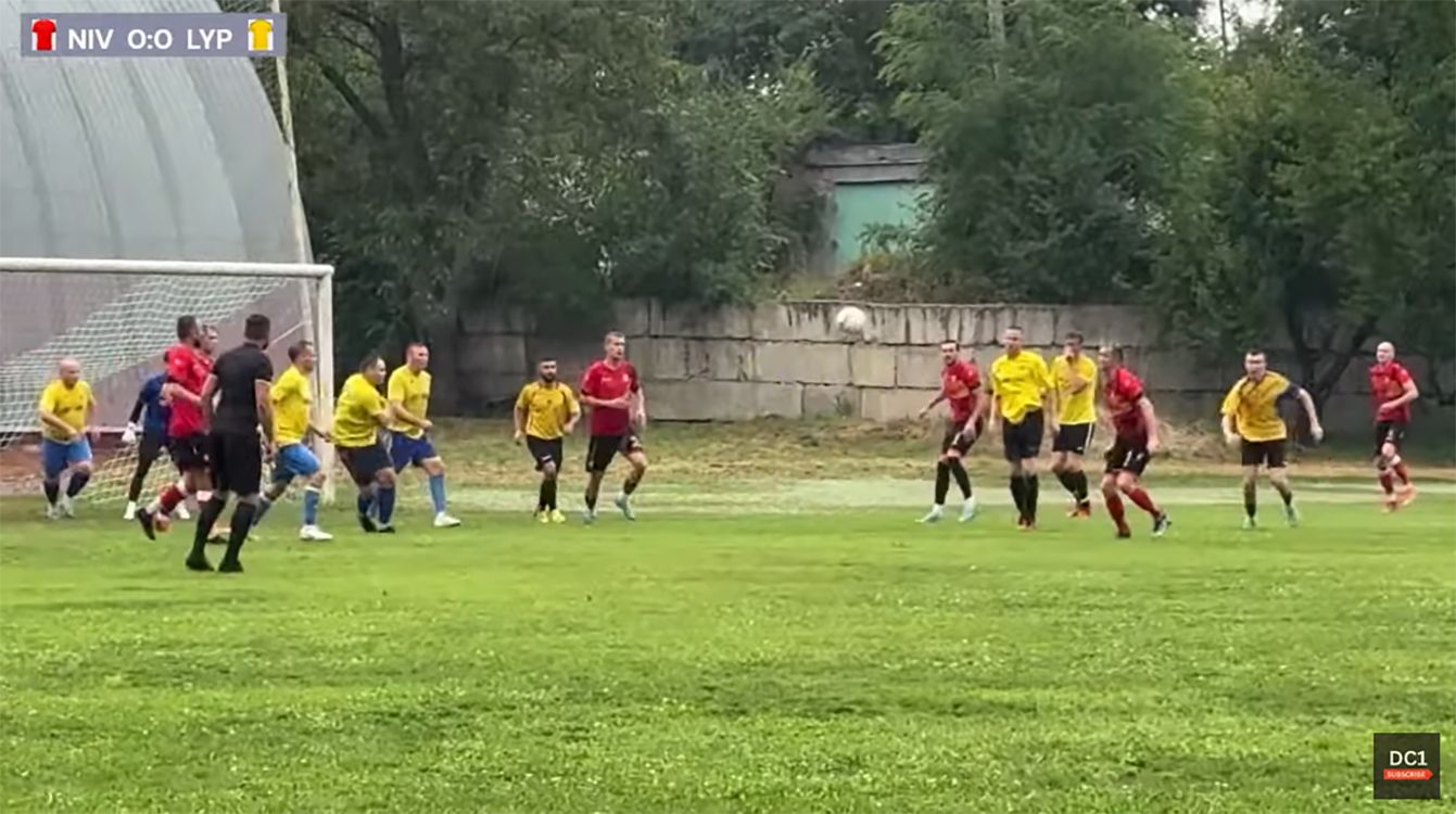 Скриншот з відео «Липці» зіграли з «Нивою» у 13-му турі чемпіонату Харківського району з футболу 2025 року на порталі Gromada Group