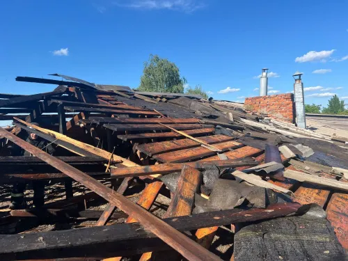 Ворог завдав ударів по Великому Бурлуку, Мирному, Борівському, Олександрівці, Великих Хуторах: постраждали четверо осіб на порталі Gromada Group