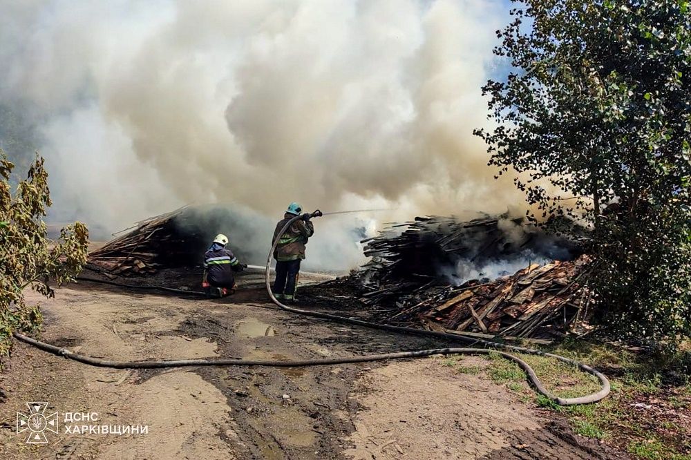 Через ворожі обстріли Харківщини минулої доби двоє цивільних вбиті, восьмеро — постраждали - фото 2