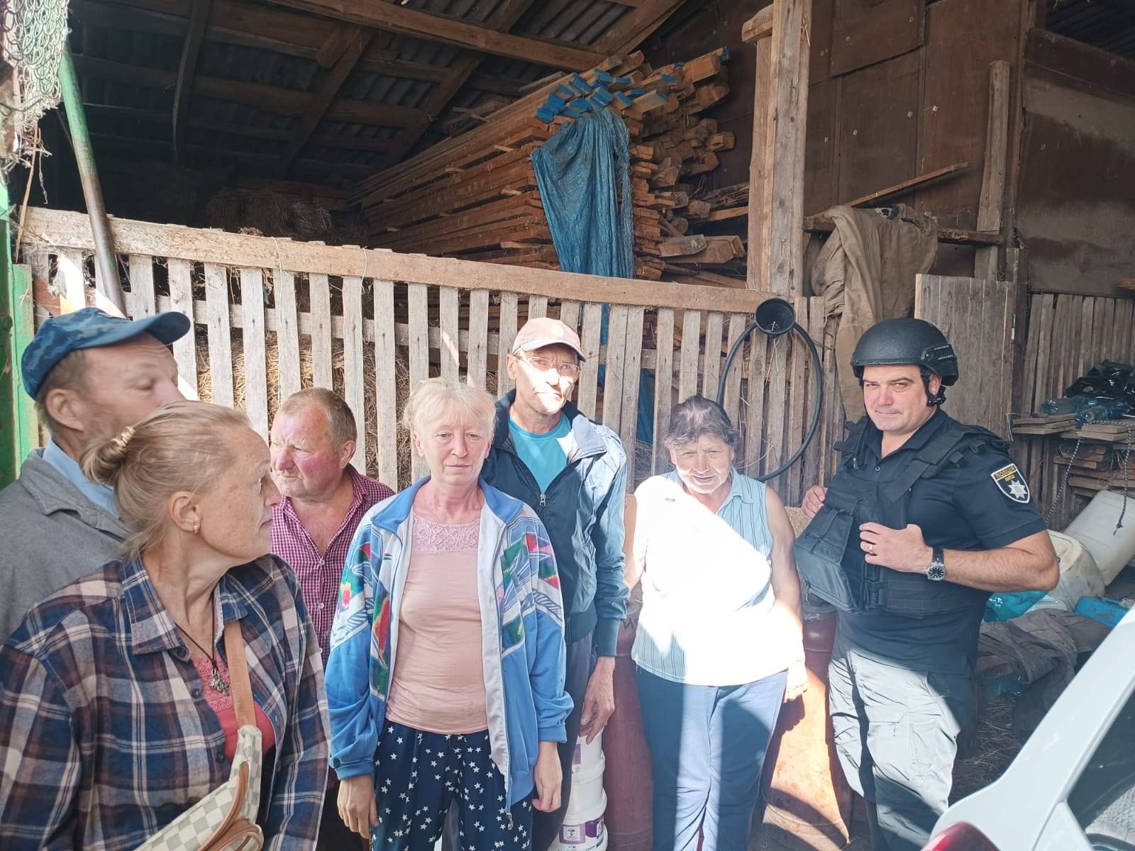 Мешканці Липецької громади отримала гуманітарну допомогу від партнерських організацій на порталі Gromada Group