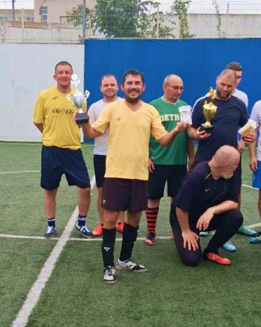 Футбол у парку «Перемога»: ветерани війни, військовослужбовці та команда Липецької сільради провели у Харкові мініфутбольну зустріч пам’яті полеглих Захисників - фото 3