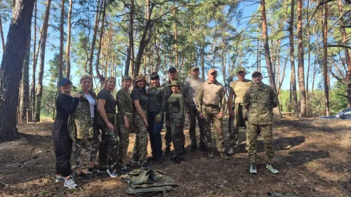 Група нововодолажчан пройшла курс підготовки до національного спротиву на порталі Gromada Group