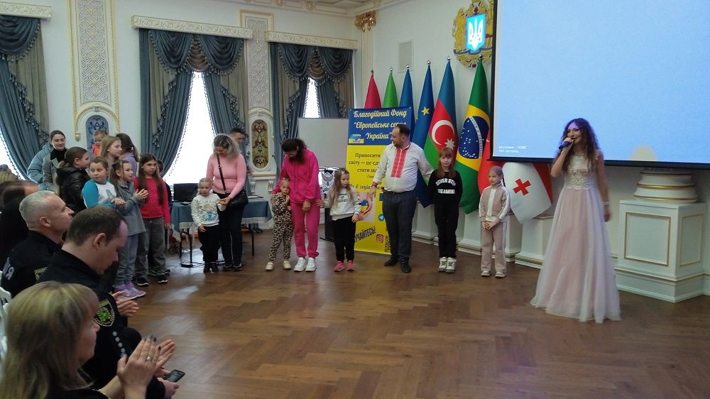 Світлини автора У Харкові відбувся святковий концерт для дітей героїв на порталі Gromada Group