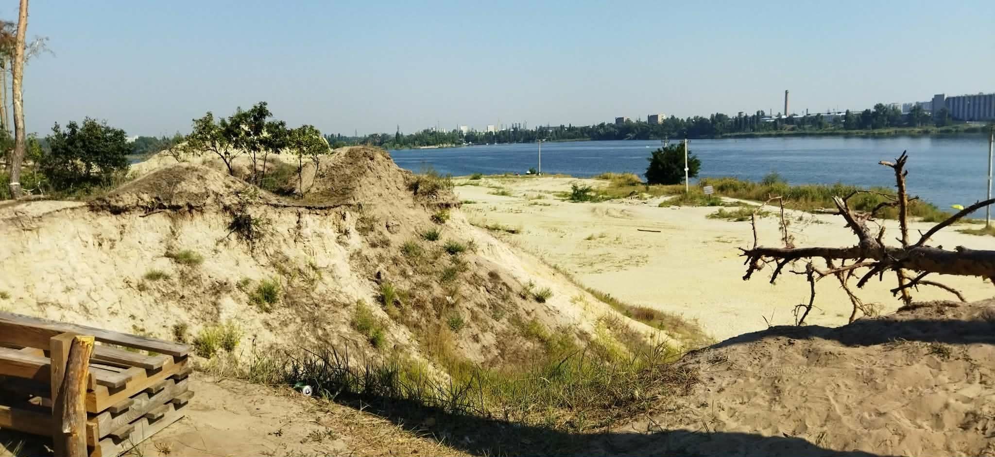 Доля Жихорського лісу - в руках харків’ян - фото 1