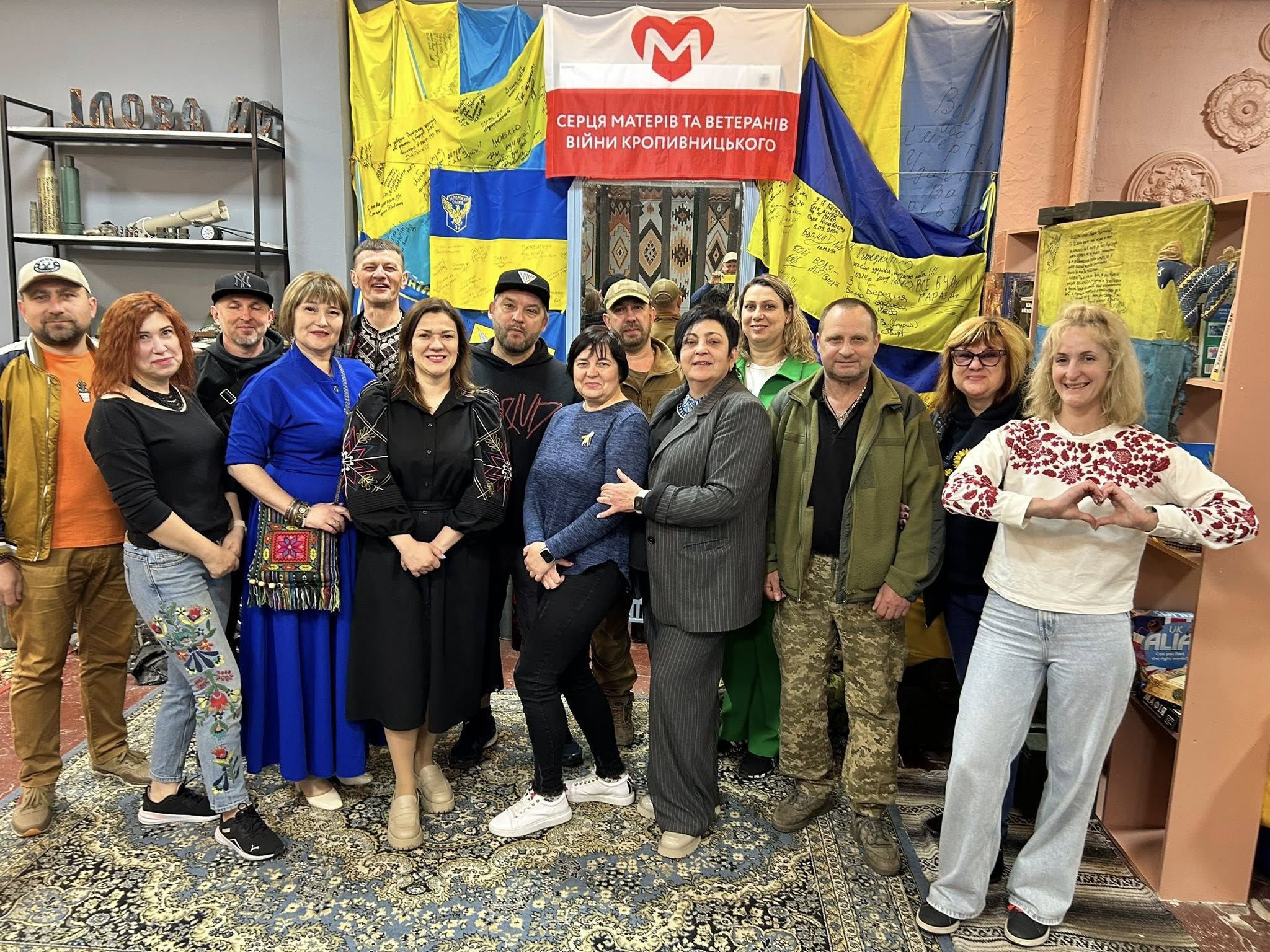 Фото: гурт ЯРИ «Де земля тремтить»: краснокутський гурт ЯРИ здійснив благодійний концертний тур (ФОТО) на порталі Gromada Group