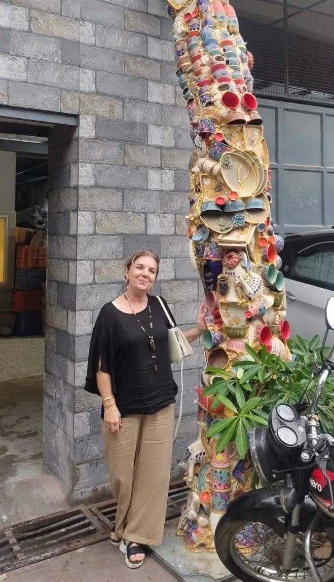 Через десятиліття після практики в Будах Марина Акрам побачила центр кераміки в Індії - фото 1