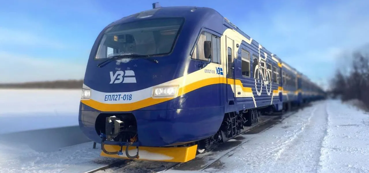 Світлина Укрзалізниці З Харкова до Дніпра курсуватиме регіональний поїзд на порталі Gromada Group