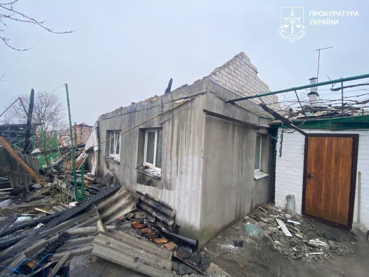 У Руських Тишках чоловік зазнав гострого шоку: поліція та прокуратура повідомили деталі ворожого обстрілу села Циркунівської громади на порталі Gromada Group