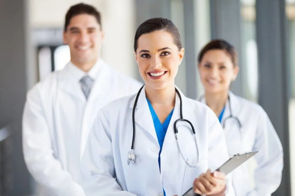 Support program from the Ministry of Health: young doctors will receive 200 thousand for work in villages and frontline zones at the Gromada Group Media
