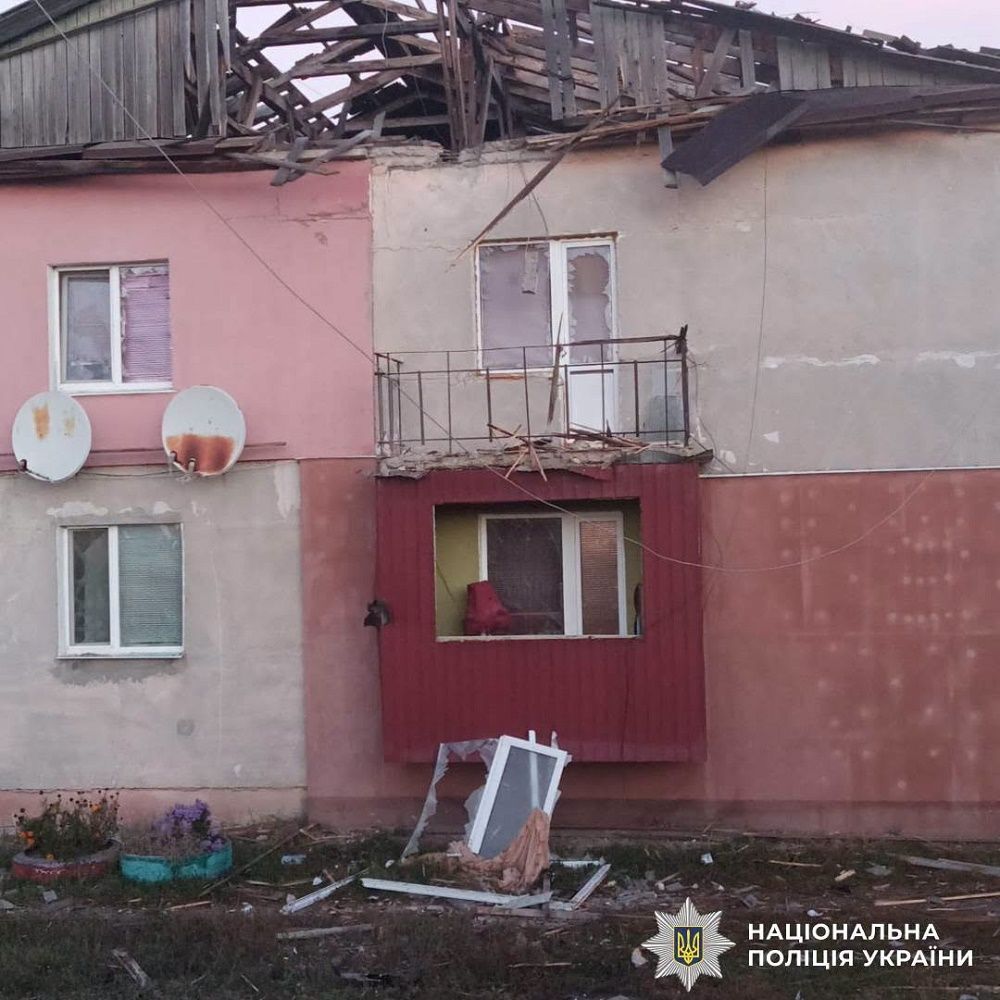 Минулої доби вороги спрямували на жителів Харківщини 183 безпілотники, ракету та авіабомбу - фото 9