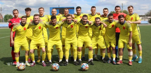 ФК «Зміїв» завершив перше коло чемпіонату перемогою та закріпився у трійці лідерів на порталі Gromada Group