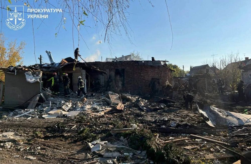 Минулої доби ворог обстріляв 23 мирні населені пункти Харківщини - фото 2
