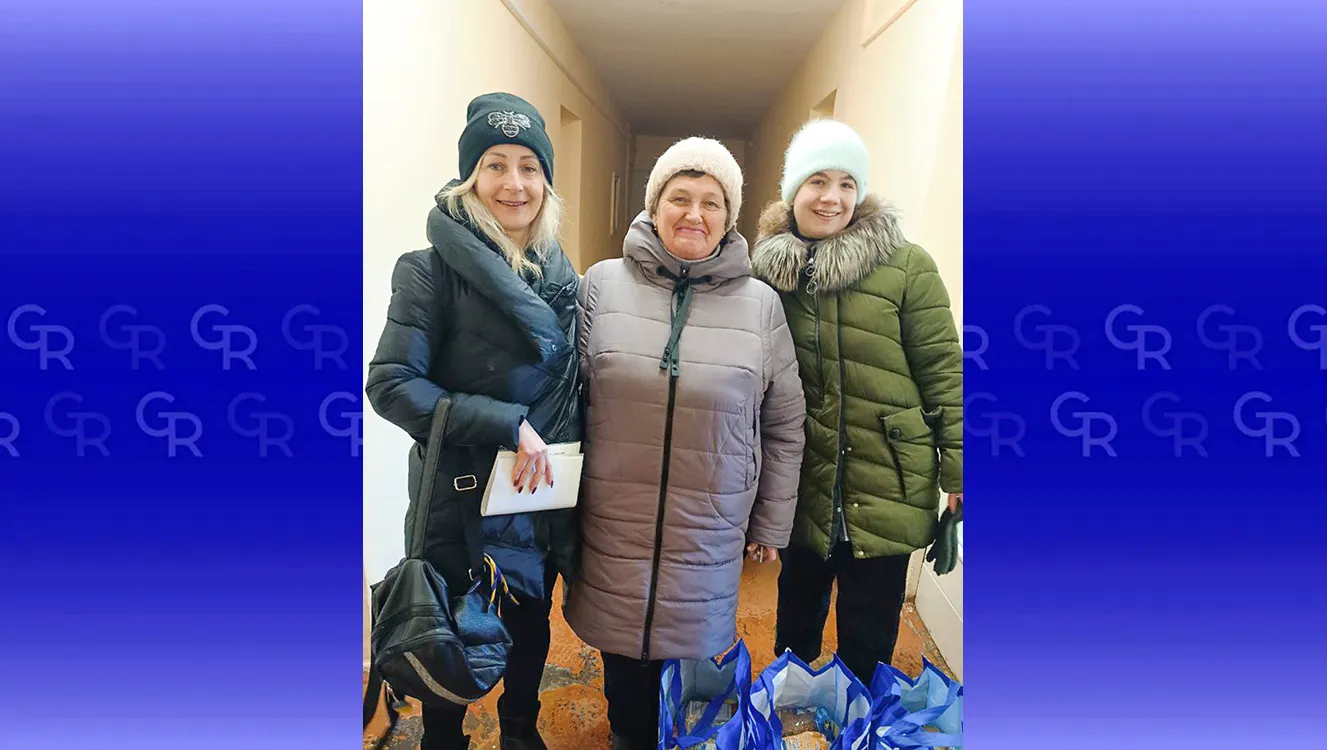 Фото: «Липецька громада | Офіційно» «Підтримувати людей»: людям з інвалідністю з Липецької громади передали продуктові сумки на порталі Gromada Group