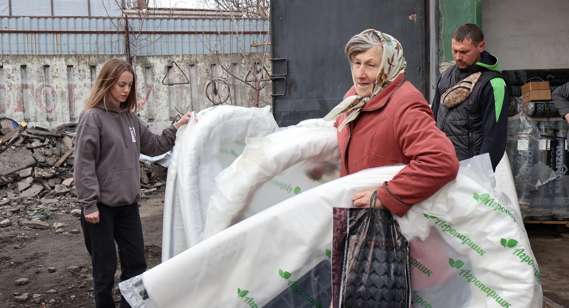 Dergachiv community received humanitarian aid from a number of NGOs at the Gromada Group Media