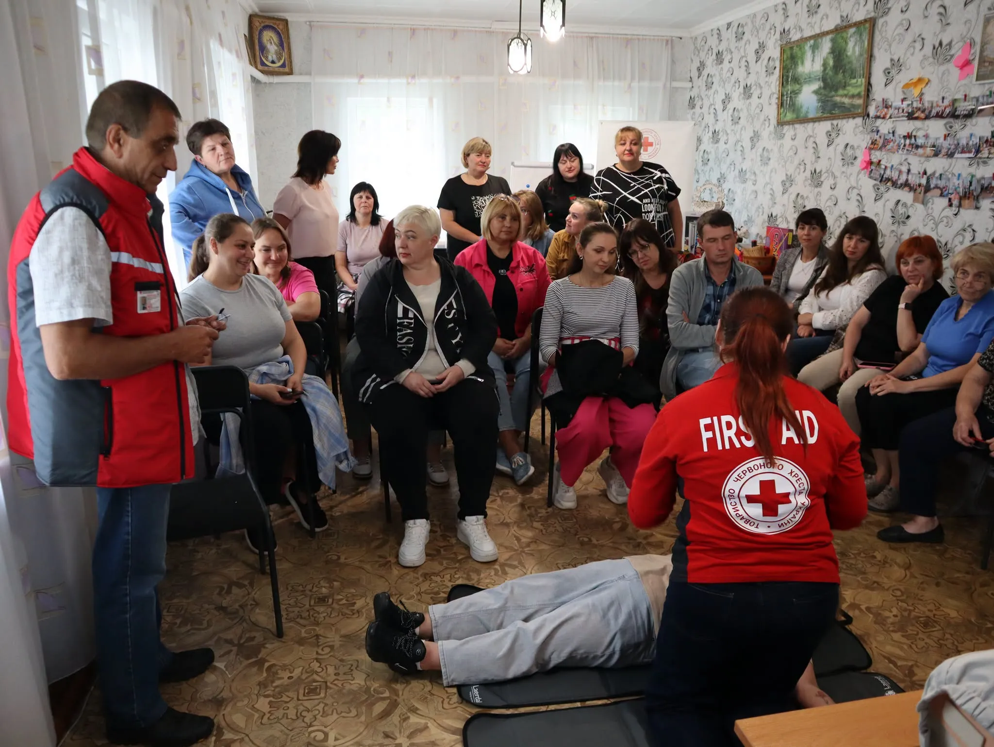 Знання, що рятують життя: у Кегичівській громаді пройшли життєво важливі тренінги на порталі Gromada Group