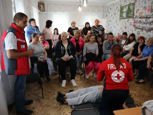 Знання, що рятують життя: у Кегичівській громаді пройшли життєво важливі тренінги на порталі Gromada Group