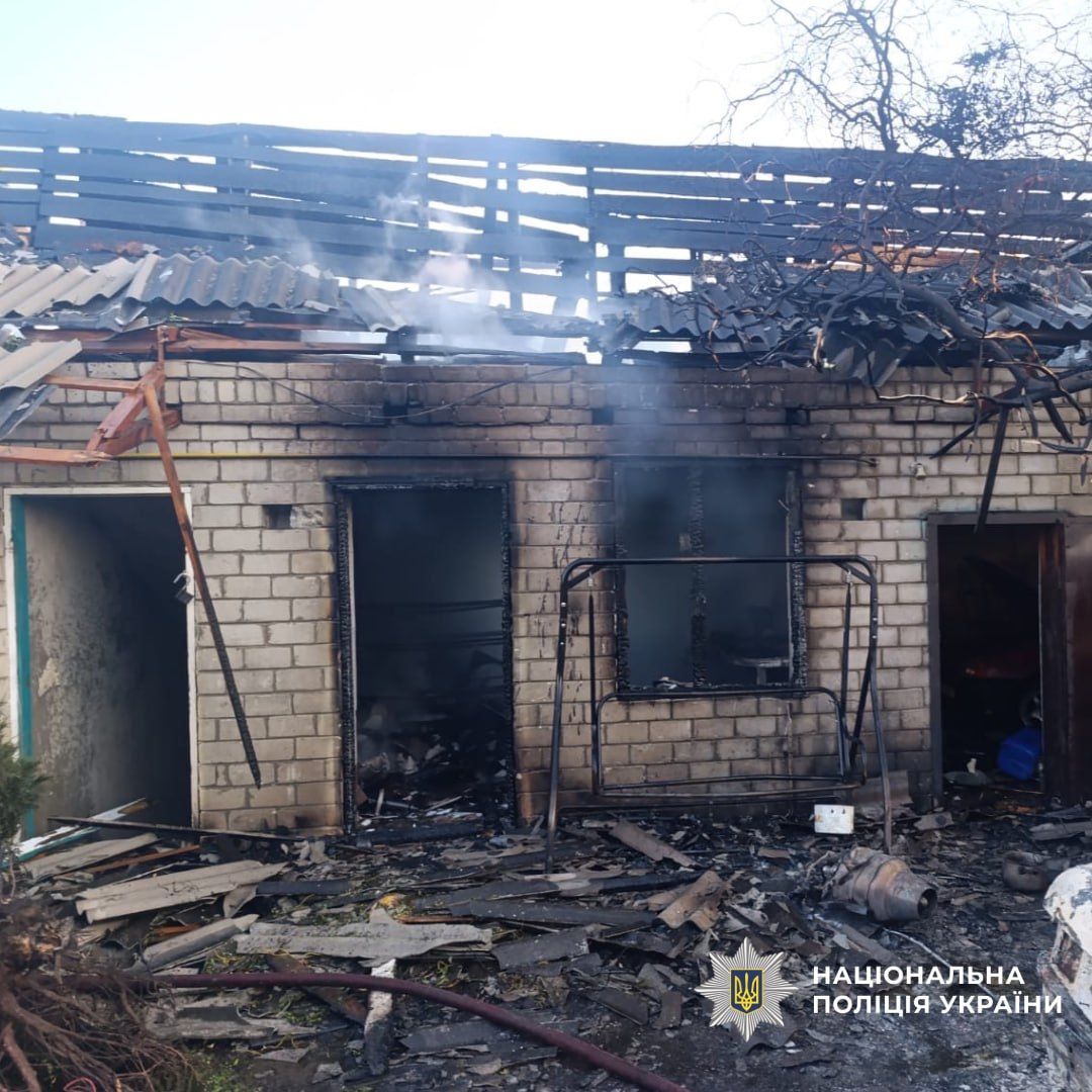 Пошкоджені внаслідок обстрілу Циркунів будинки показали у поліції - фото 1